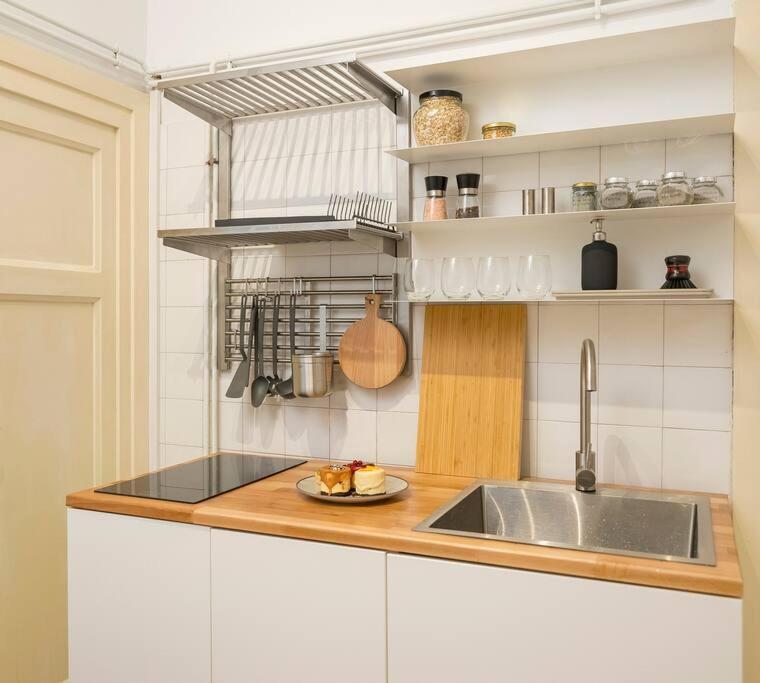 Ultra-Central University Square Apartament Apartament Boekarest Buitenkant foto